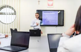 Люблиндегі Винценты Поль атындағы Қолданбалы Ғылымдар Академиясы Экономика